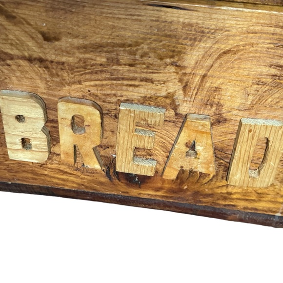 Vintage wooden brown  bread box - Picture 11 of 12